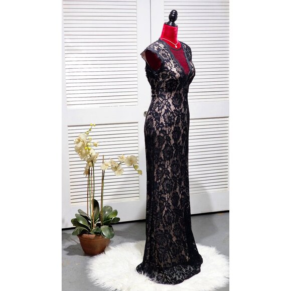 Betsy & Adam Black Lace Floral Nude Underlay Open Back Maxi Dress Size 4 2223 - Picture 3 of 16